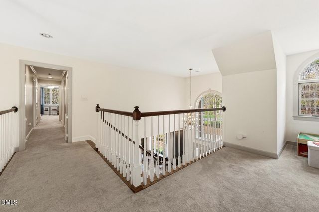 527 Grand Oak Drive, Hillsborough, NC 27278