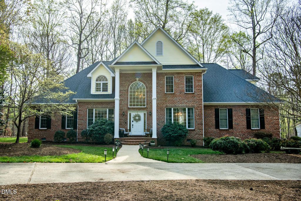 527 Grand Oak Drive, Hillsborough, NC 27278