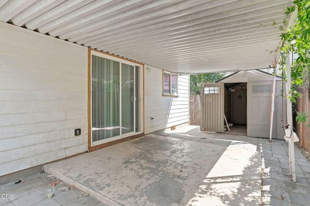 841 W 11th Street, Medford, OR 97501