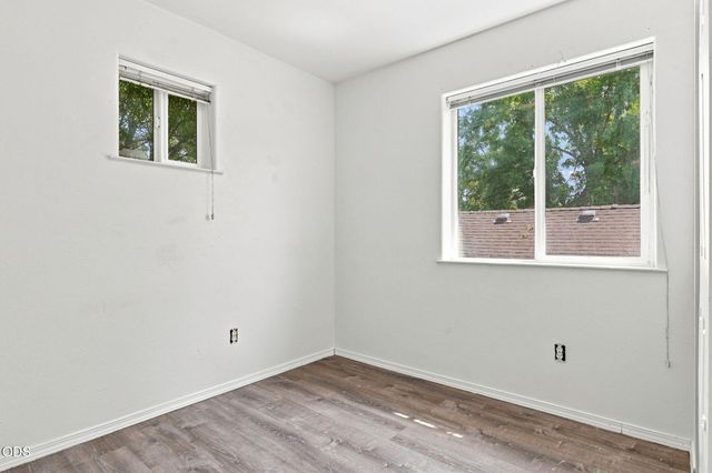 841 W 11th Street, Medford, OR 97501