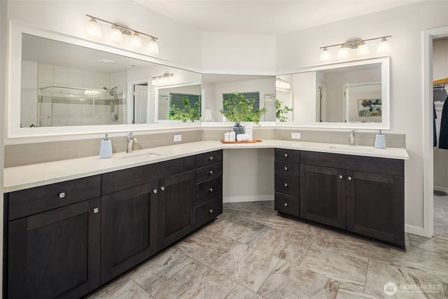13874 LaVigne Court NE, Bainbridge Island, WA 98110