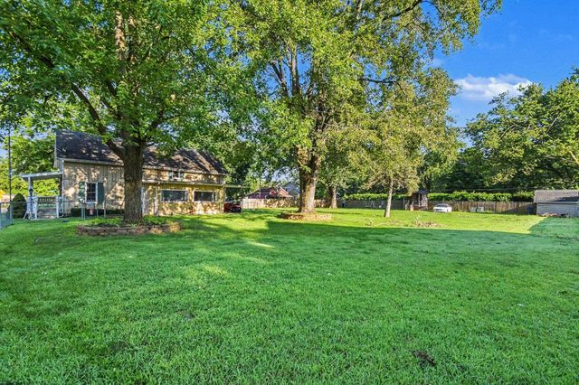 19279 County Road 40, Goshen, IN 46526