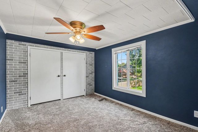 19279 County Road 40, Goshen, IN 46526
