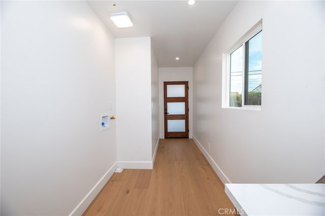 4832 S Victoria, View Park, CA 90043