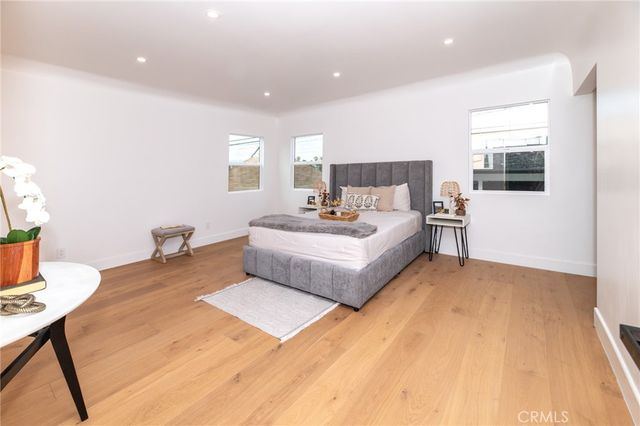 4832 S Victoria, View Park, CA 90043