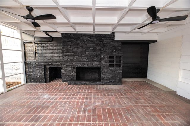4832 S Victoria, View Park, CA 90043