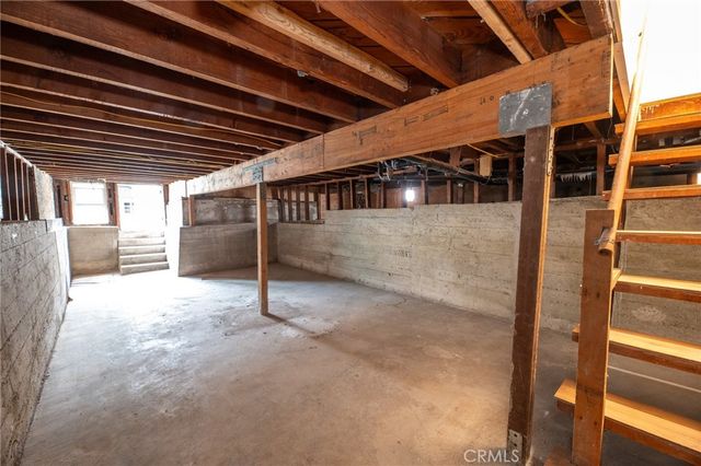 4832 S Victoria, View Park, CA 90043