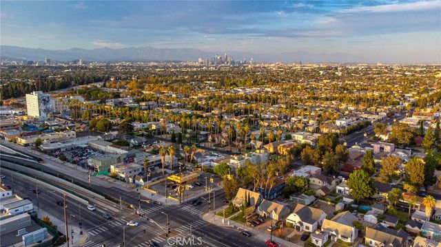 4832 S Victoria, View Park, CA 90043
