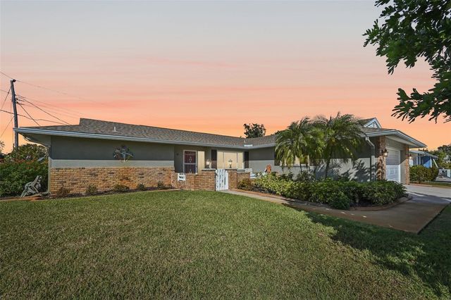 101 ALGIERS DRIVE, Venice, FL 34293