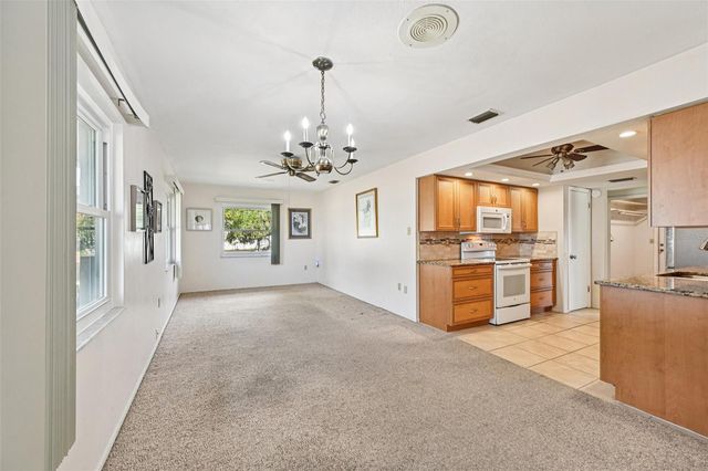 101 ALGIERS DRIVE, Venice, FL 34293