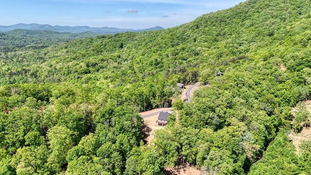 296 Peaks Drive, Hayesville, NC 28904