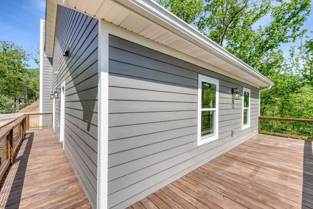 296 Peaks Drive, Hayesville, NC 28904