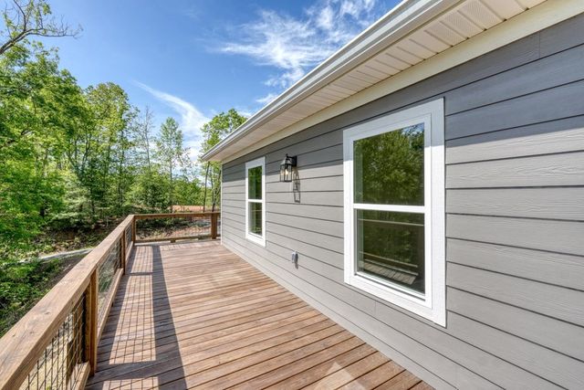 296 Peaks Drive, Hayesville, NC 28904