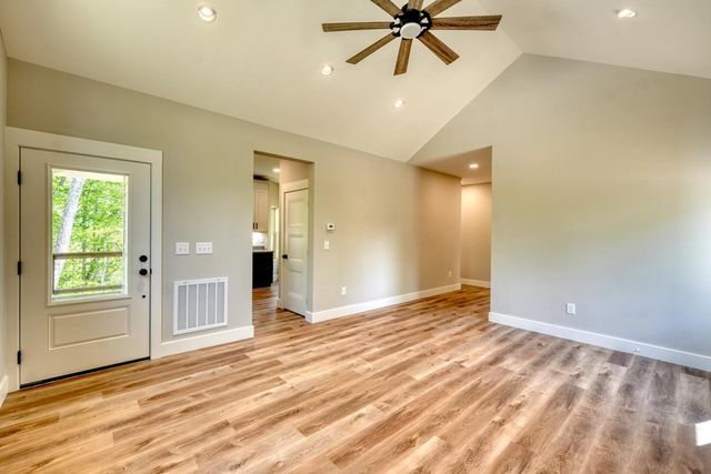 296 Peaks Drive, Hayesville, NC 28904