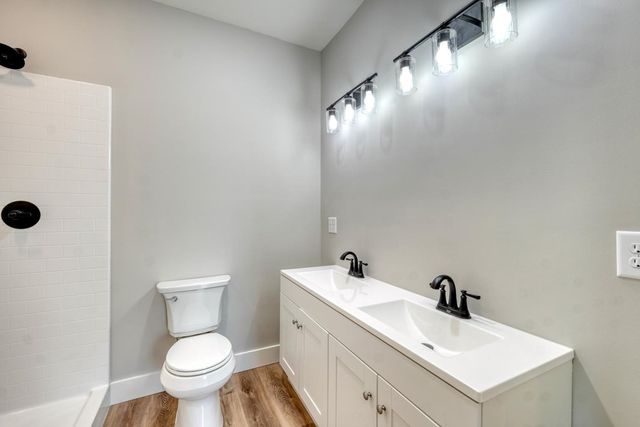 296 Peaks Drive, Hayesville, NC 28904