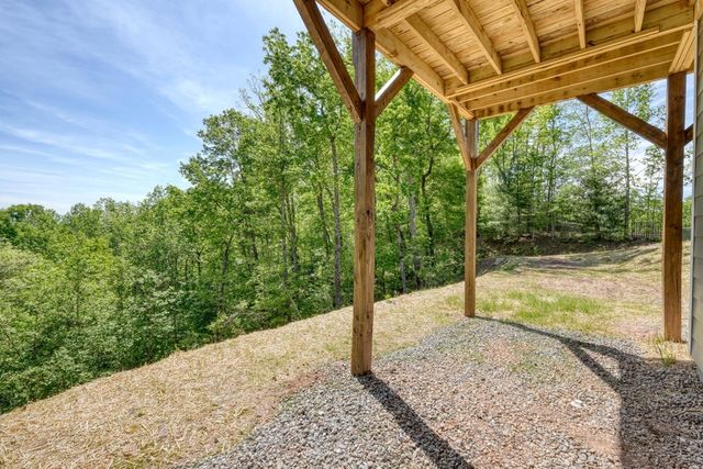 296 Peaks Drive, Hayesville, NC 28904
