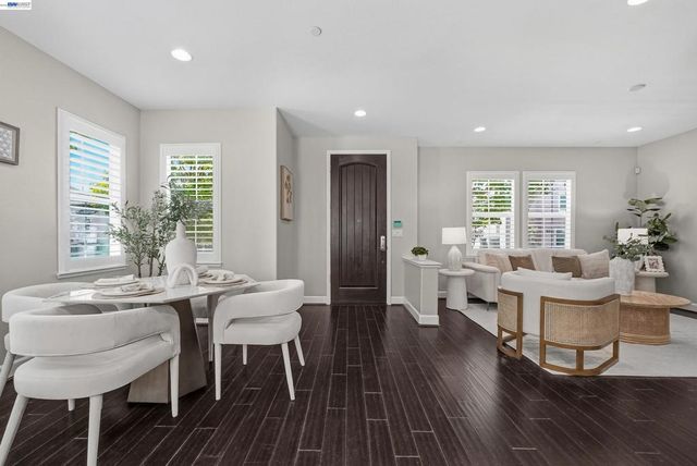 3450 Bramante Ln, Dublin, CA 94568