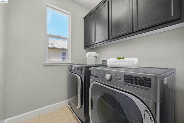 3450 Bramante Ln, Dublin, CA 94568