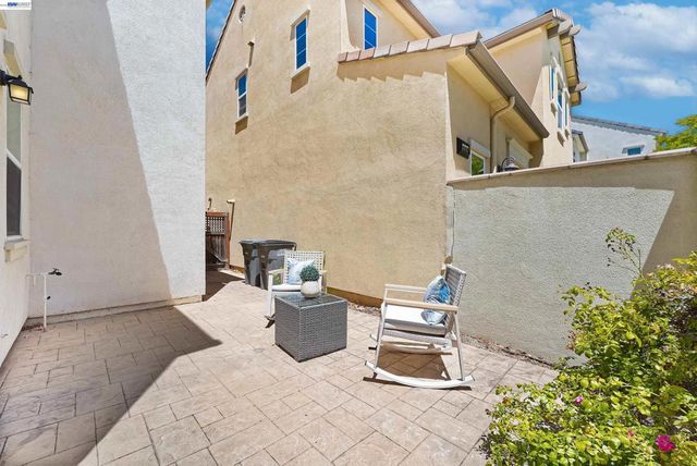 3450 Bramante Ln, Dublin, CA 94568