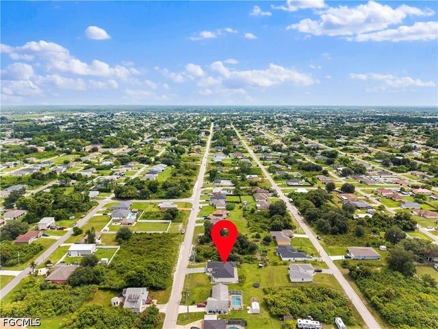 3011 8th ST SW, Lehigh Acres, FL 33976