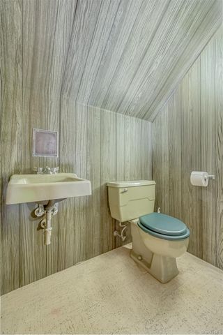 16 Highview Avenue, Airmont, NY 10901