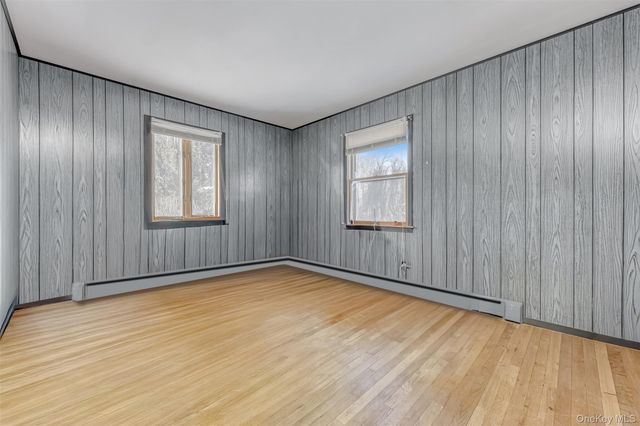 16 Highview Avenue, Airmont, NY 10901