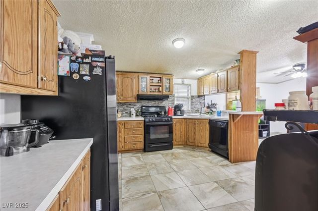 5874 Sassy Rose Drive, Las Vegas, NV 89122