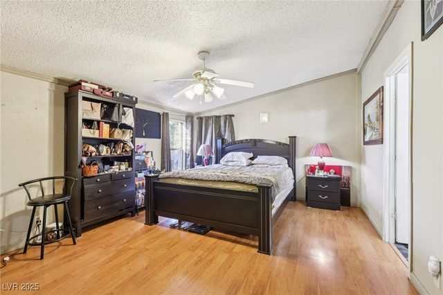 5874 Sassy Rose Drive, Las Vegas, NV 89122