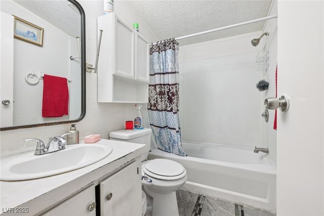 5874 Sassy Rose Drive, Las Vegas, NV 89122