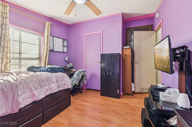 5874 Sassy Rose Drive, Las Vegas, NV 89122