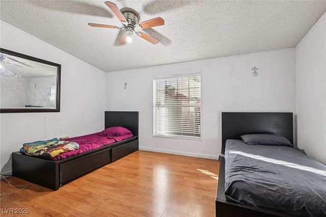 5874 Sassy Rose Drive, Las Vegas, NV 89122