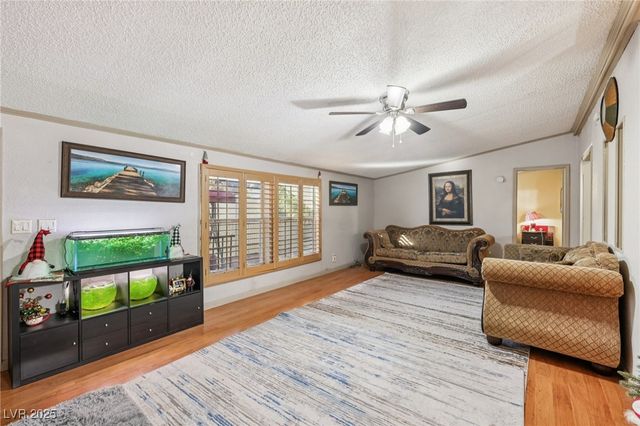 5874 Sassy Rose Drive, Las Vegas, NV 89122