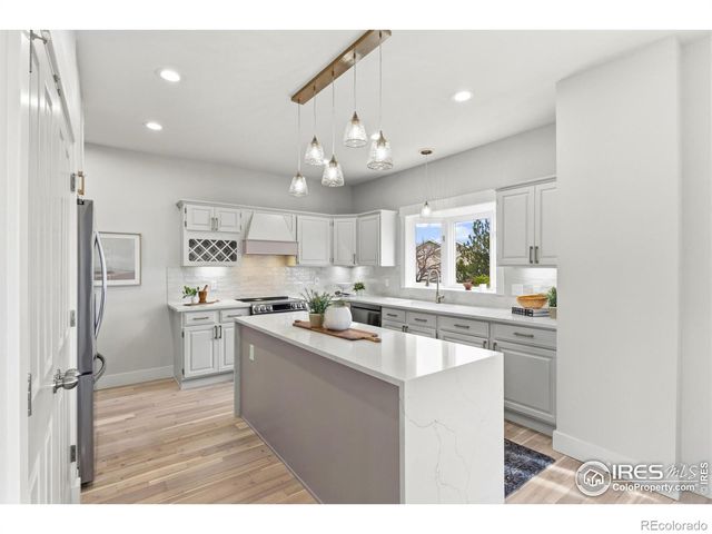 7766 Park Ridge Circle, Fort Collins, CO 80528