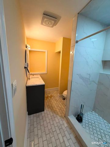 16 Terrace Avenue, Waterbury, CT 06704
