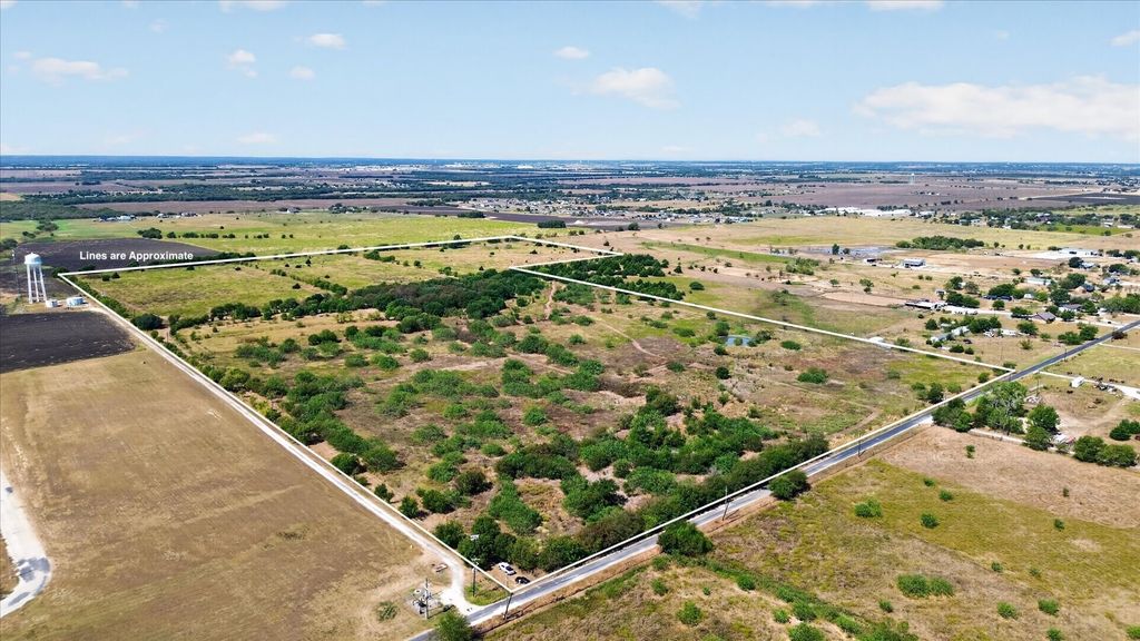 1800 Cr-214, Venus, TX 76084 — exterior