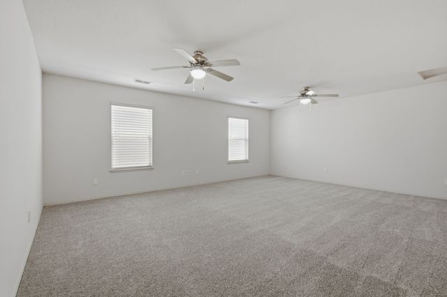 5005 Marina Drive, Denton, TX 76208