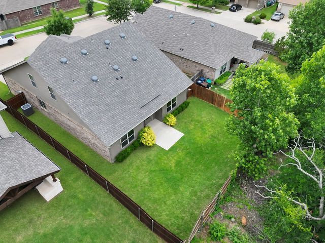 5005 Marina Drive, Denton, TX 76208