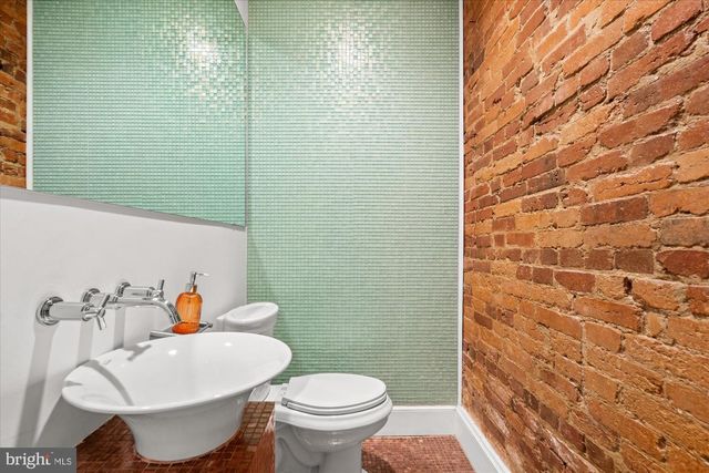 1120 5TH ST NW, Washington, DC 20001