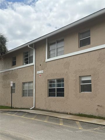 10228 Twin Lakes Dr 16-E, Coral Springs, FL 33071