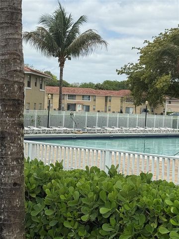 10228 Twin Lakes Dr 16-E, Coral Springs, FL 33071