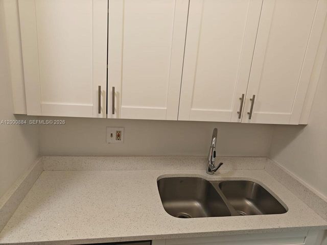 10228 Twin Lakes Dr 16-E, Coral Springs, FL 33071