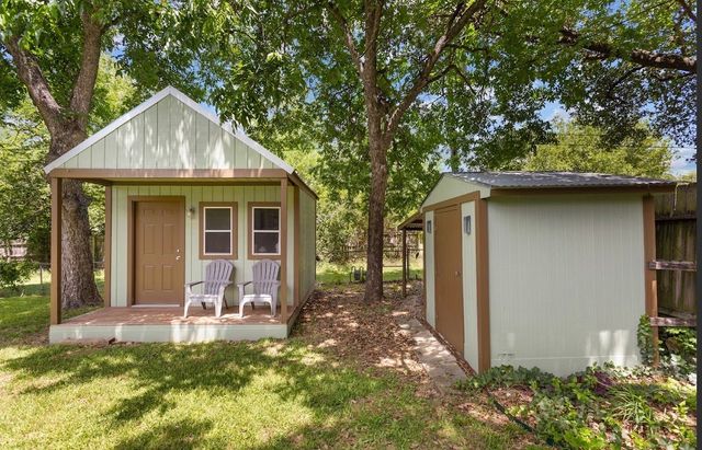 806 S Avenue O, Clifton, TX 76634