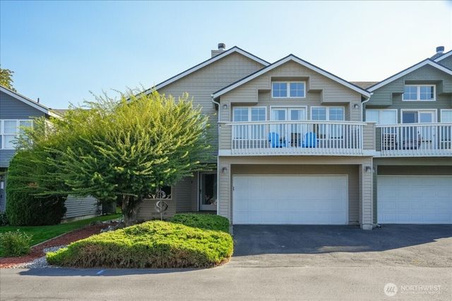 203 Parkway Drive, Manson, WA 98831