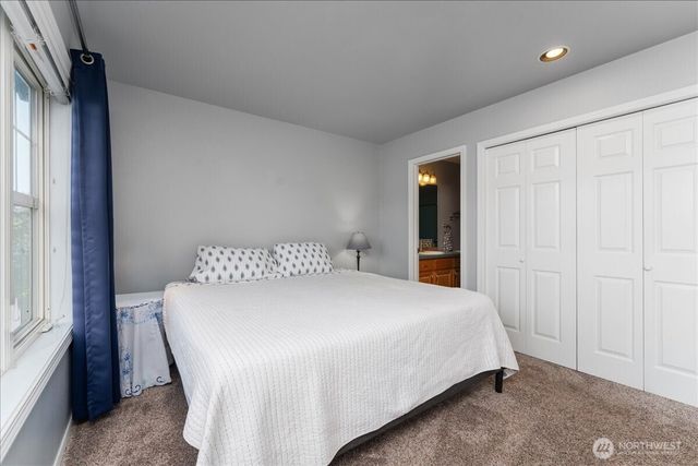 203 Parkway Drive, Manson, WA 98831