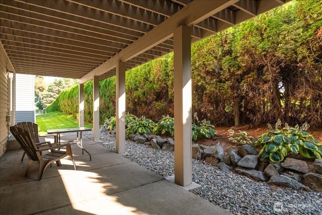 203 Parkway Drive, Manson, WA 98831