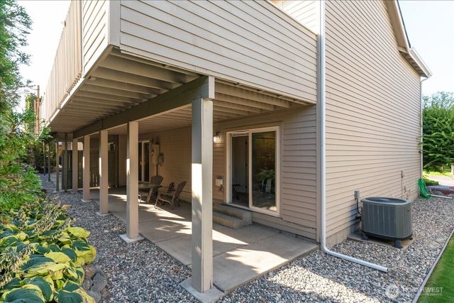 203 Parkway Drive, Manson, WA 98831