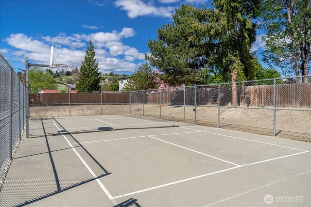 203 Parkway Drive, Manson, WA 98831