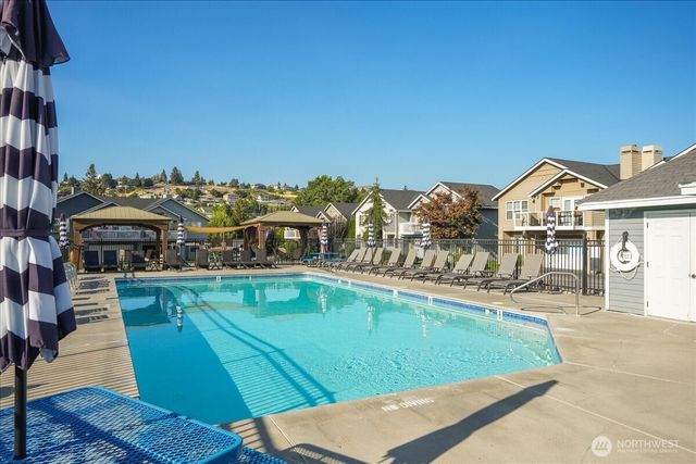 203 Parkway Drive, Manson, WA 98831