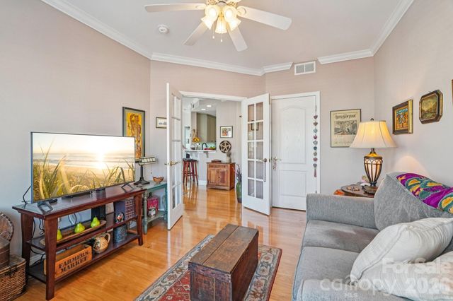 401 N Church Street 408, Charlotte, NC 28202