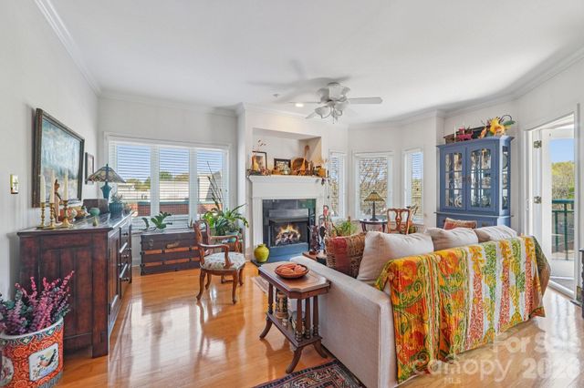 401 N Church Street 408, Charlotte, NC 28202